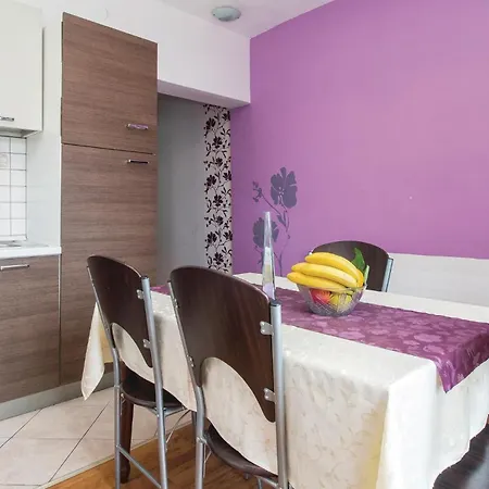 In With Kitchen Apartament *